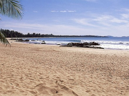 Ngapali Beach, Rakhine State, Myanmar (photo taken by Stefan Fussan)